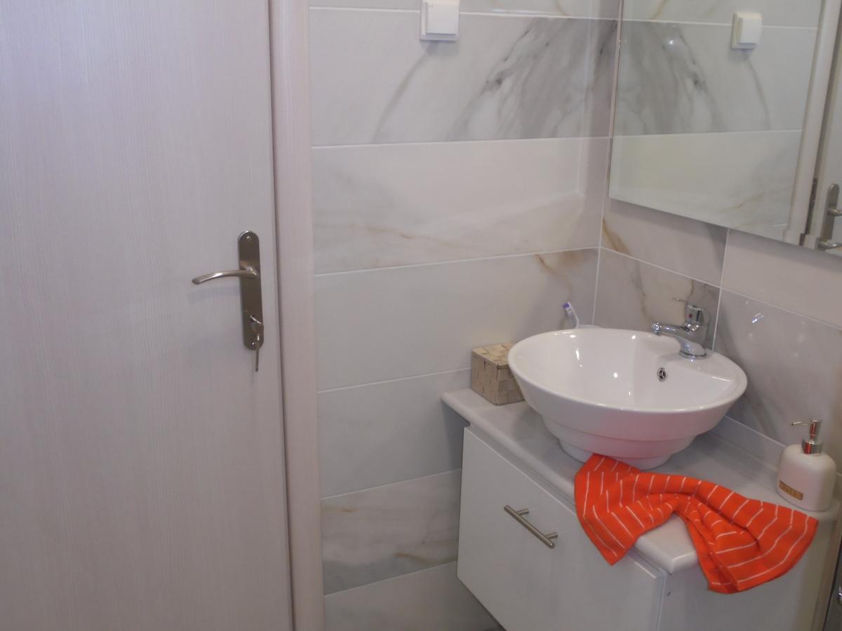 Appartement Ourania *