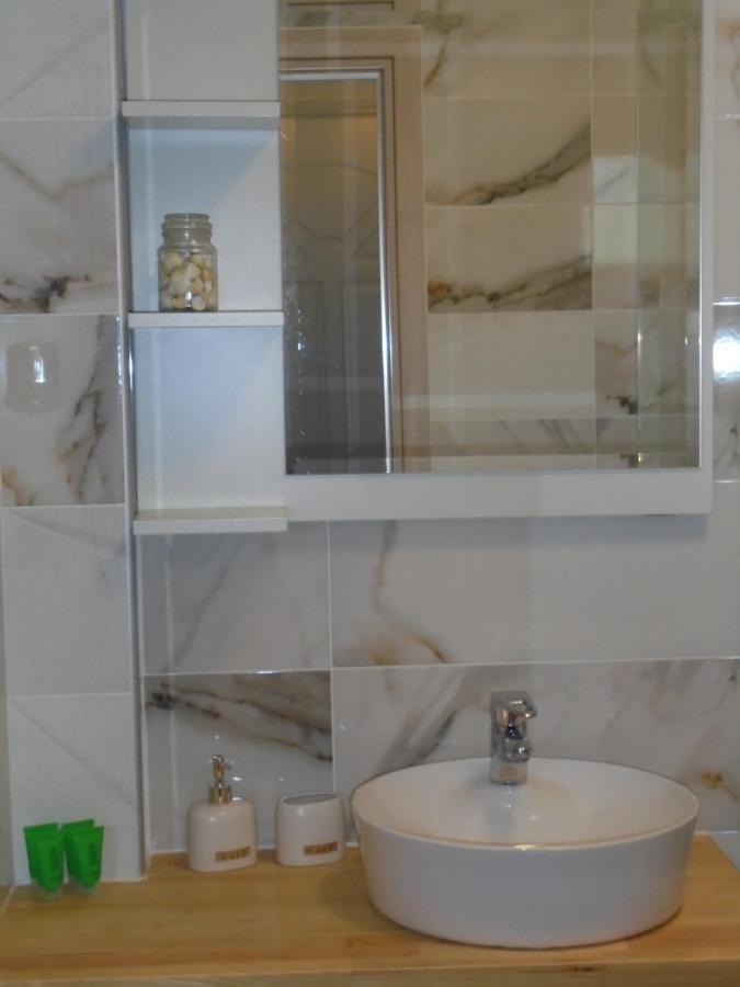 Ourania Apartment